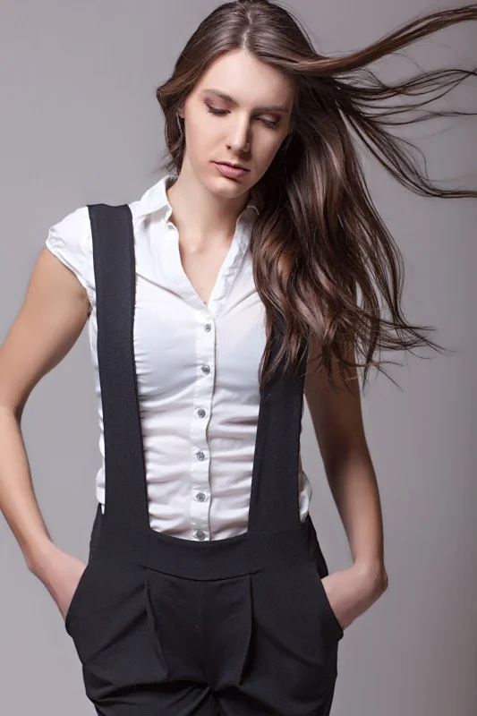 Simona P. - Hostess