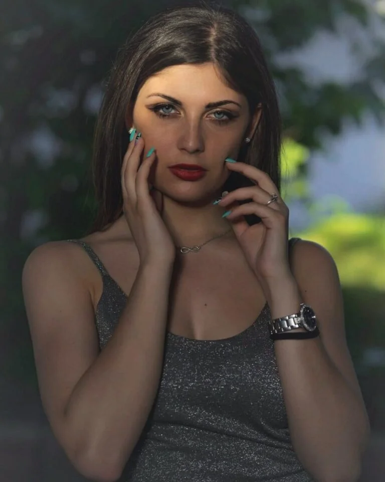Erika Atti - Showbiz Models (foto 10)