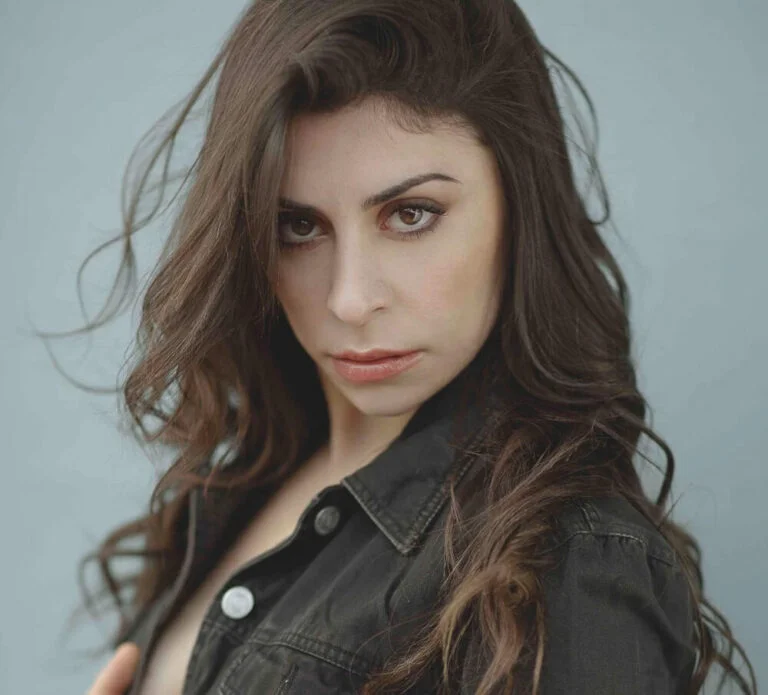 Ilenia D'Avenia - Showbiz Models (foto 3)