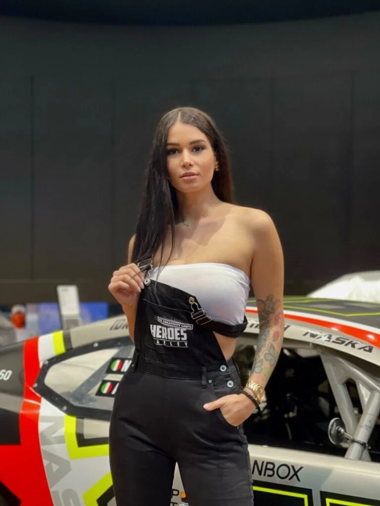 Giulia Nikla Malchiodi - Showbiz Models (foto 3)