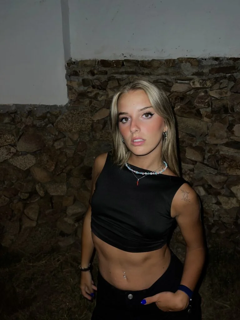 rebecca fiscaletti - Showbiz Models (foto 7)