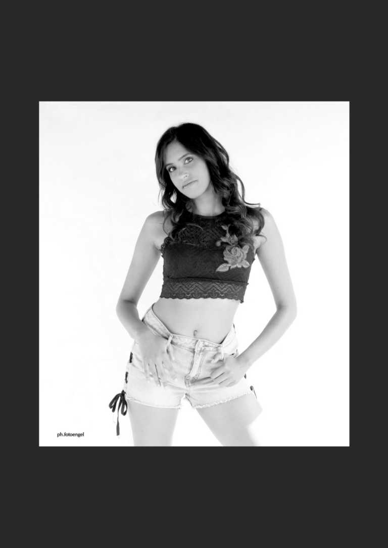 Maya Corradini - Showbiz Models (foto 60)