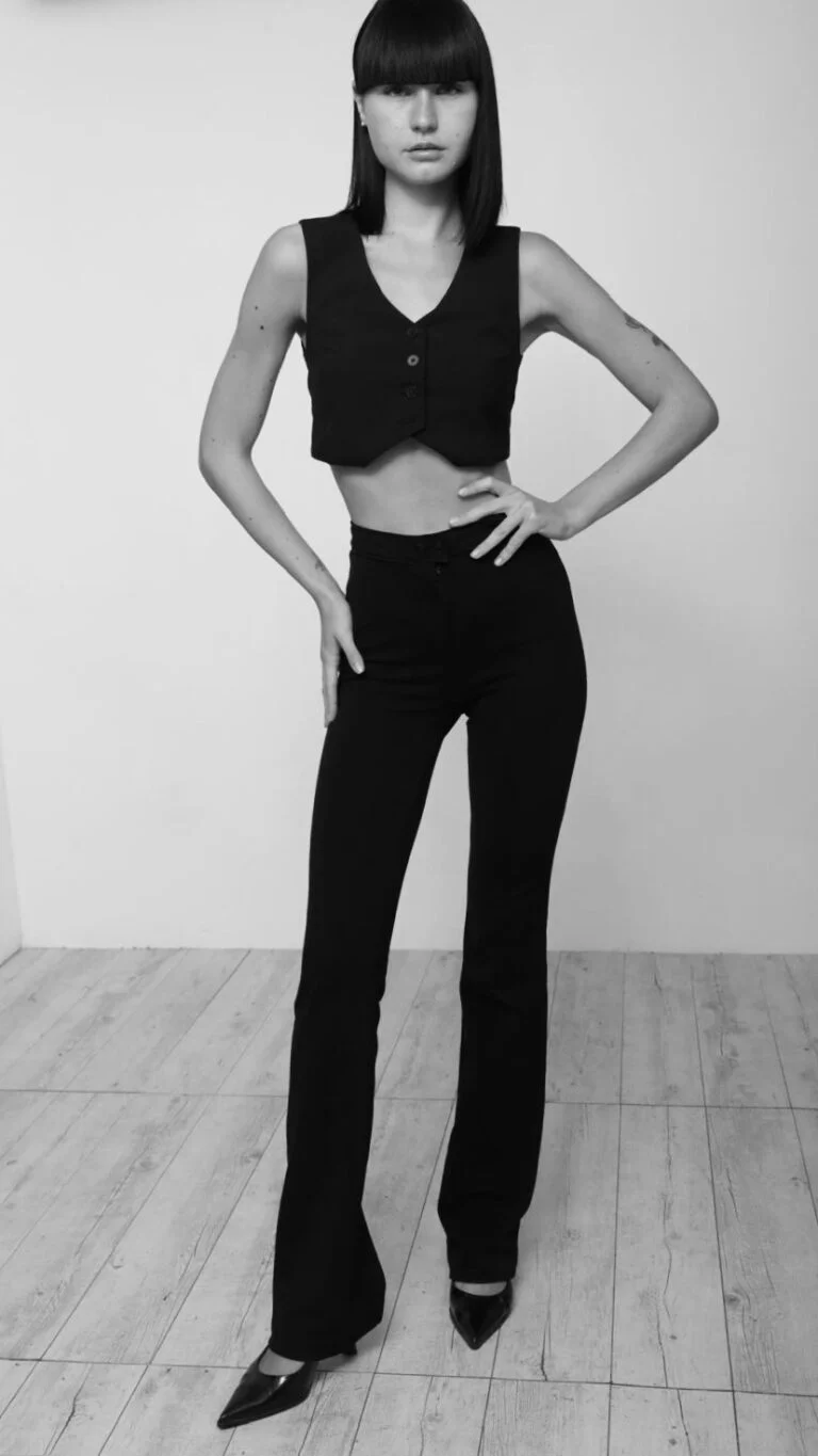 Giulia zaffaroni - Showbiz Models (foto 11)