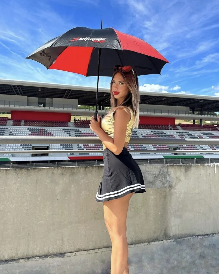 Roberta Ghirotto - Showbiz Models (foto 11)