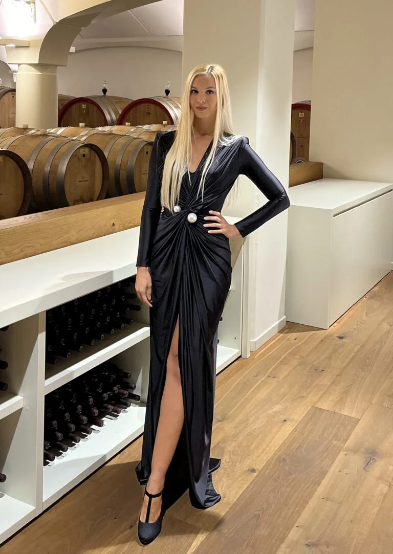 Deborah Massignani - Showbiz Models