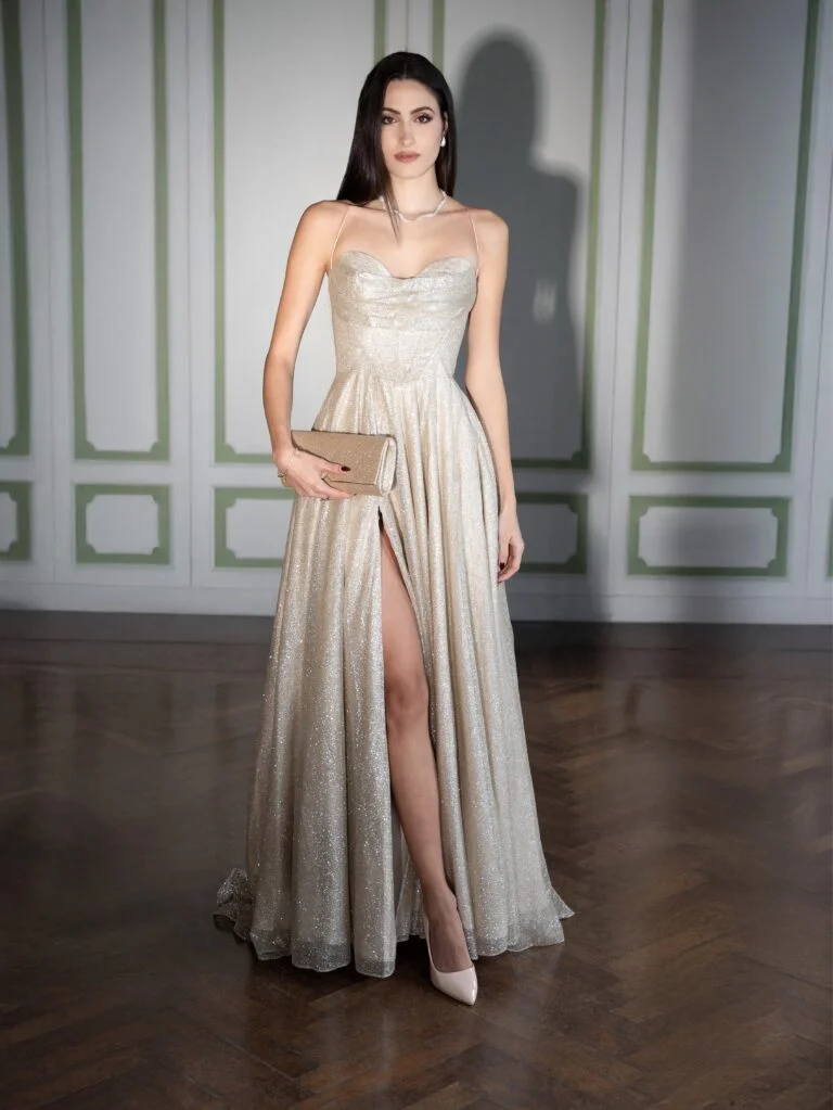 Elvia Mandili - Showbiz Models (foto 27)