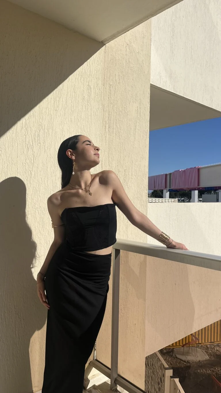 sara affaticato - Showbiz Models (foto 14)