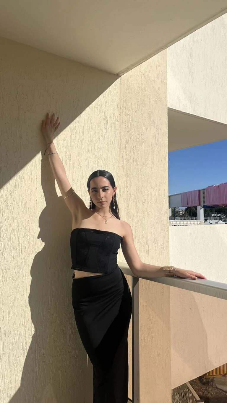 sara affaticato - Showbiz Models (foto 18)