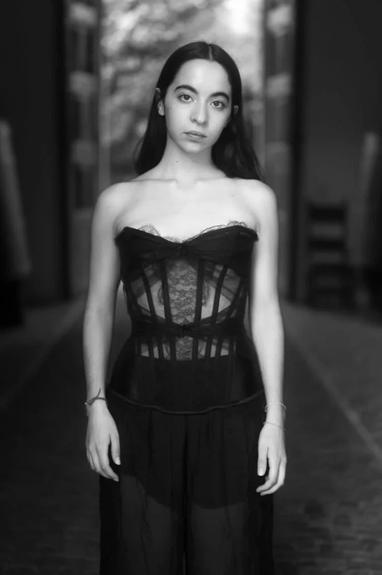 sara affaticato - Showbiz Models (foto 4)