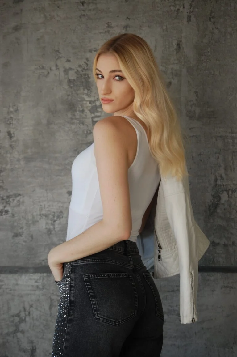 Alina Alexandra Aelenei - Showbiz Models (foto 16)