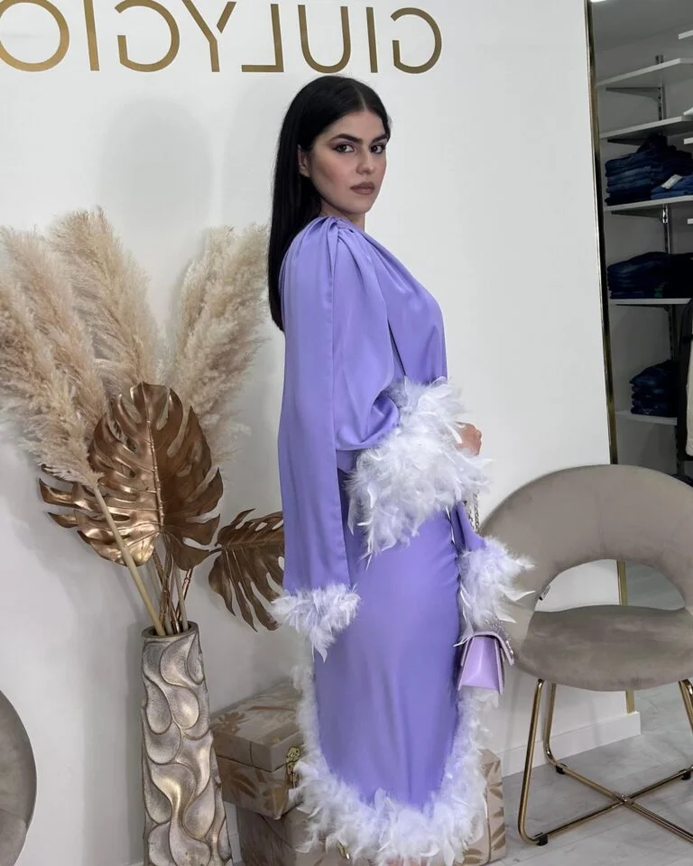 Nicoletta Menna - Showbiz Models (foto 15)