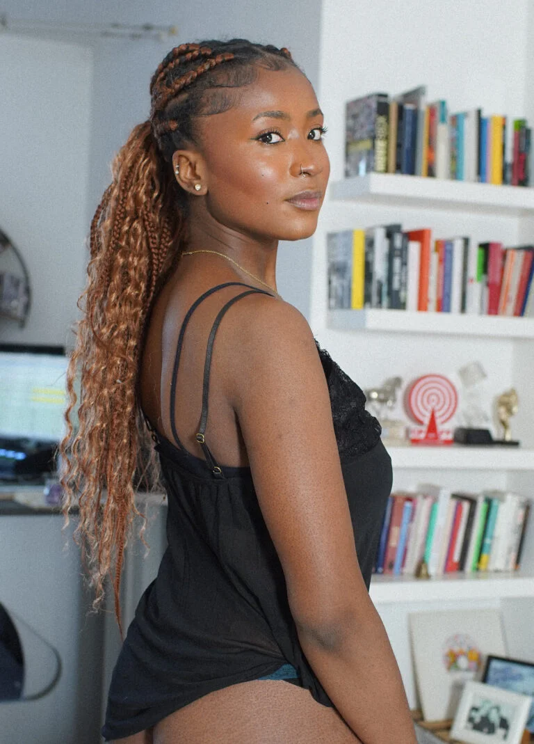 Zalia Alhassan - Showbiz Models (foto 15)