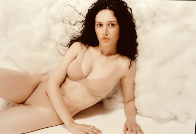 Ilaria Paolinelli - Showbiz Models (foto 49)