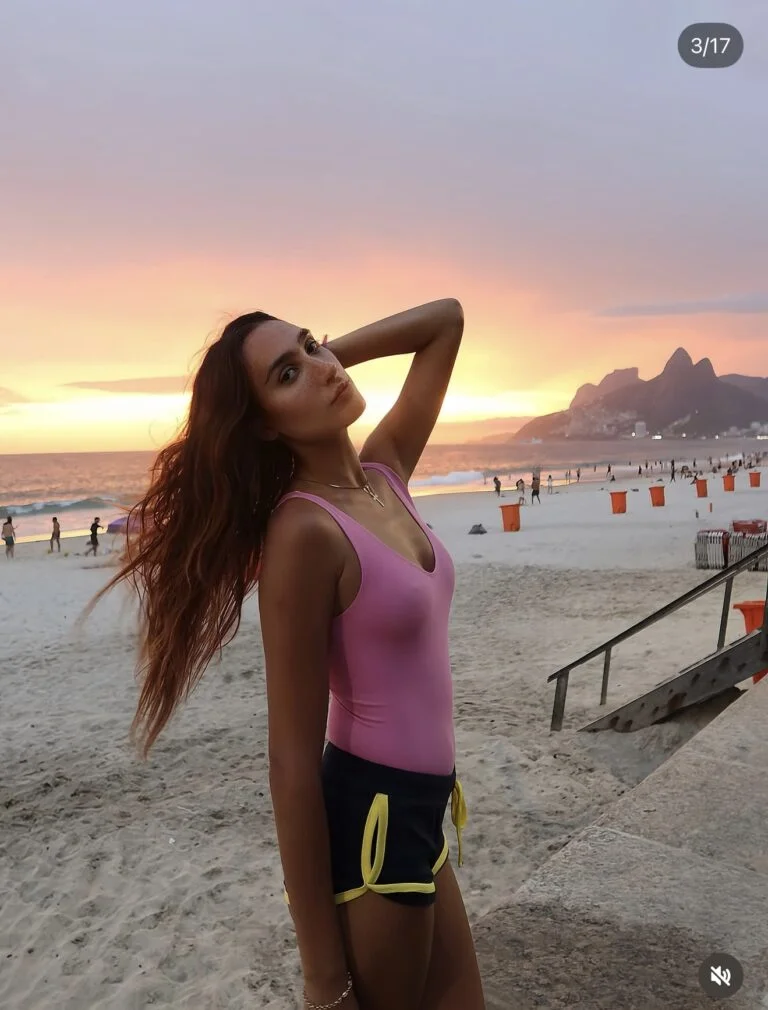 Ingrid Scherdien - Showbiz Models (foto 43)