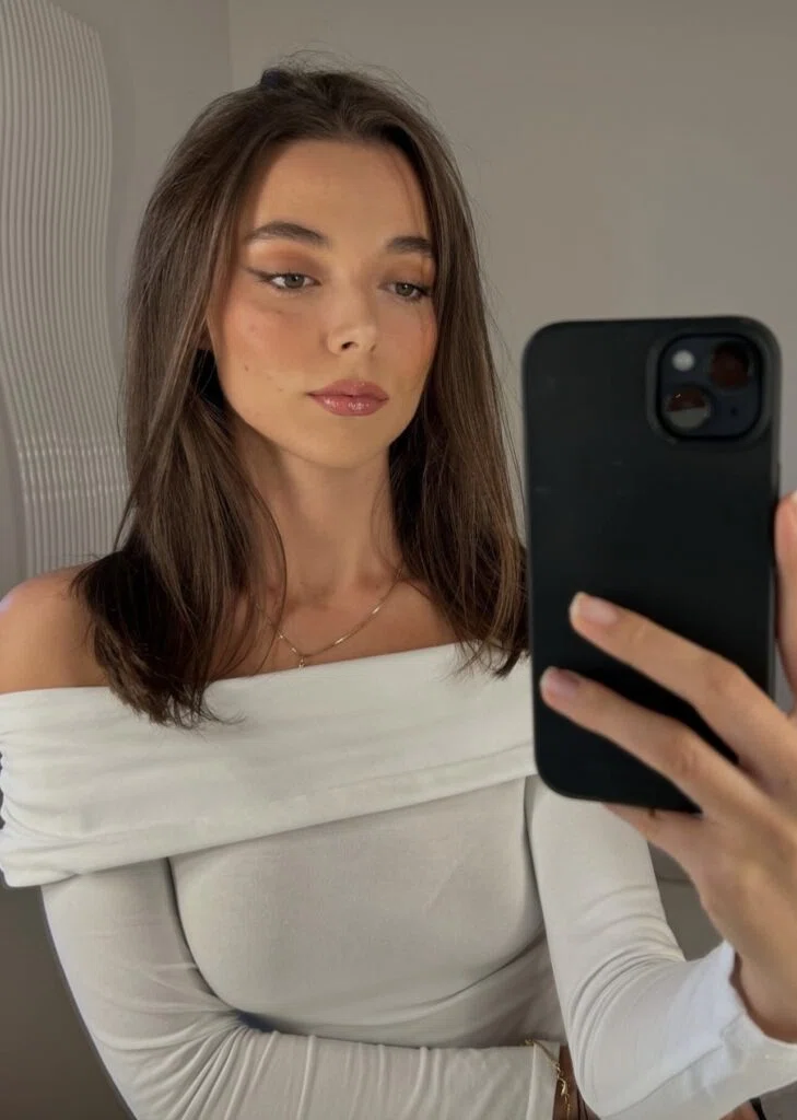 Valentina Mason – Showbiz Models