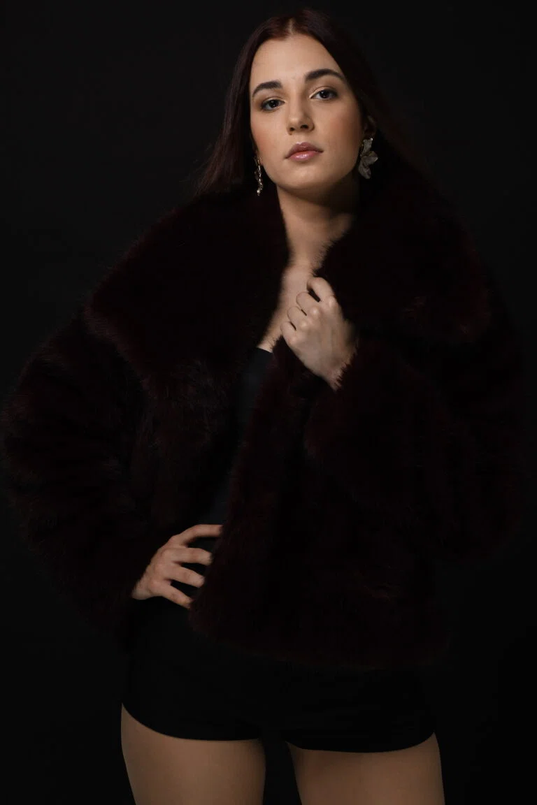Angela Raskovic - Showbiz Models