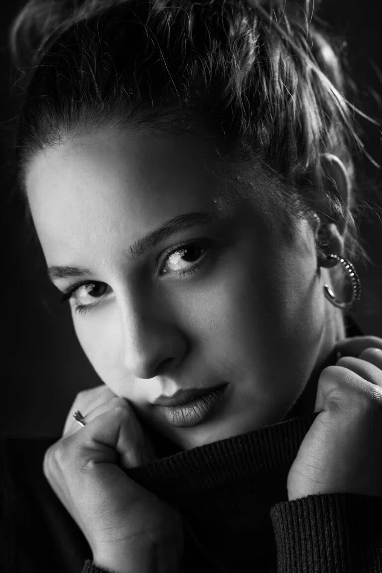 Camilla Allegri - Showbiz Models