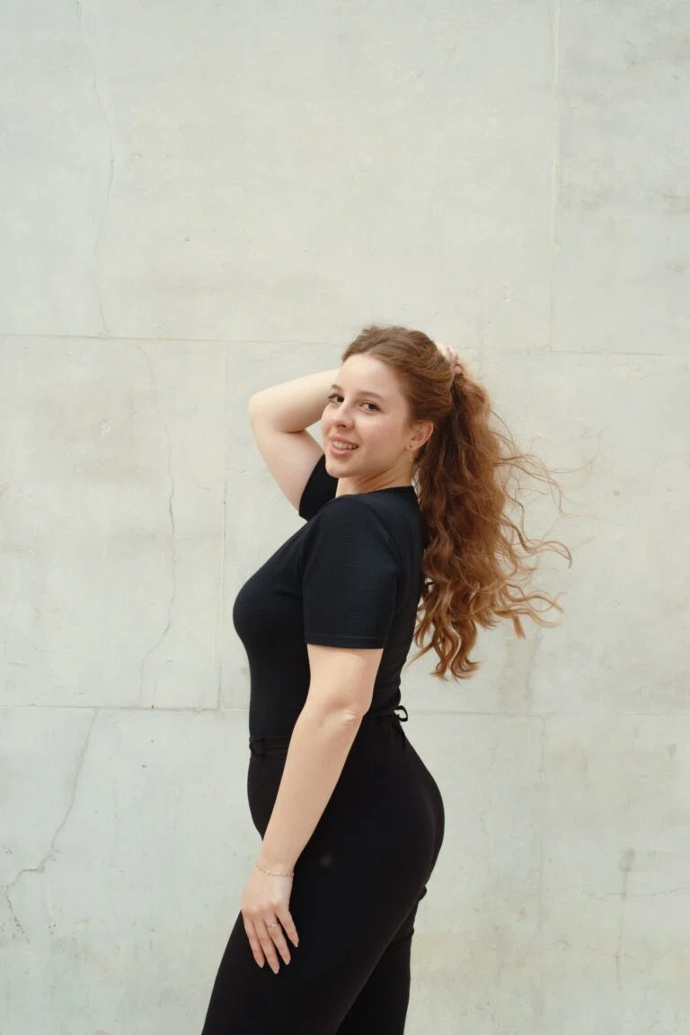 Camilla Allegri - Showbiz Models