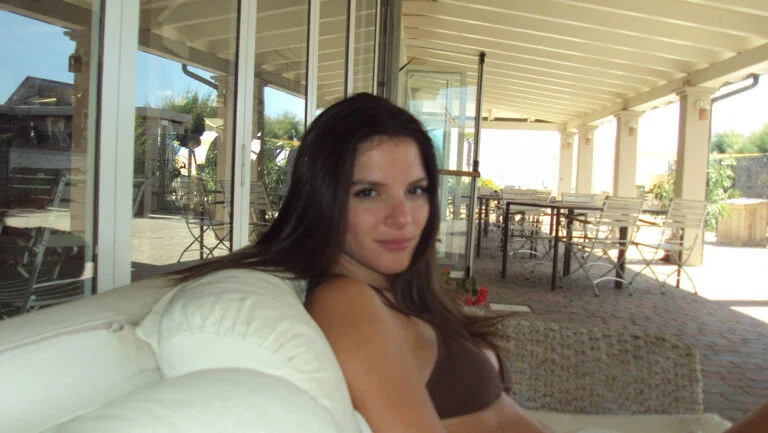 Valentina Suprani - Showbiz Models