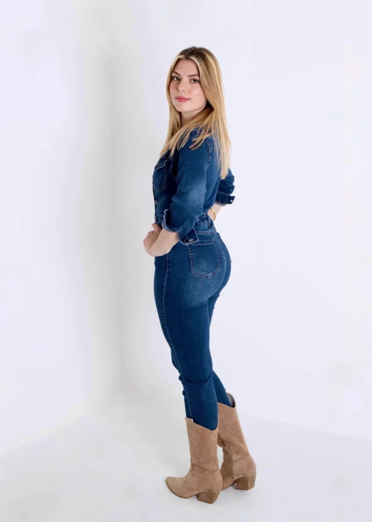 Asia Tarasconi - Showbiz Models