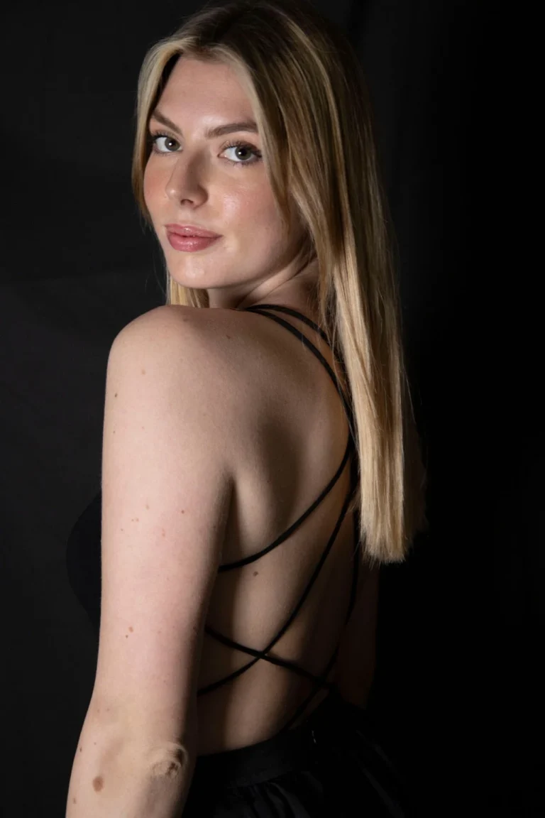Asia Tarasconi - Showbiz Models
